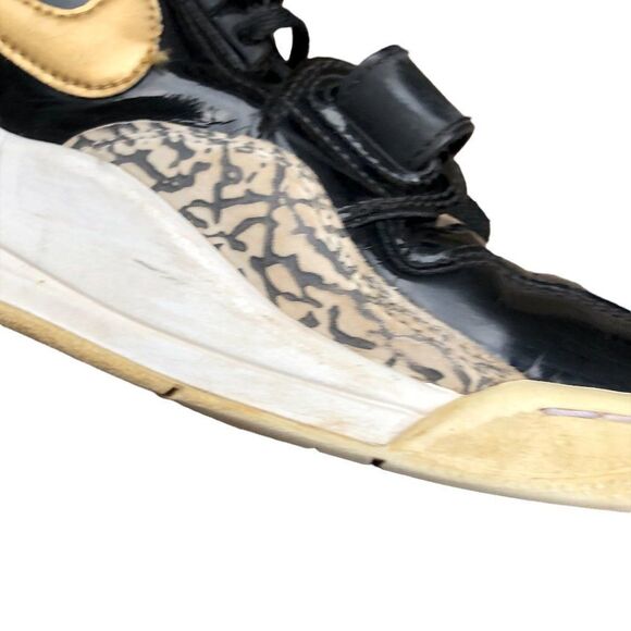RARE 2018 Nike Air Jordan 1 Legacy 312 Black Gold Patent Size 8 - Picture 16 of 16